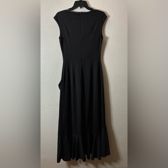 🆕Miusol Black Sleeveless V-Neck Maxi Gown M🆕 - Picture 7 of 16